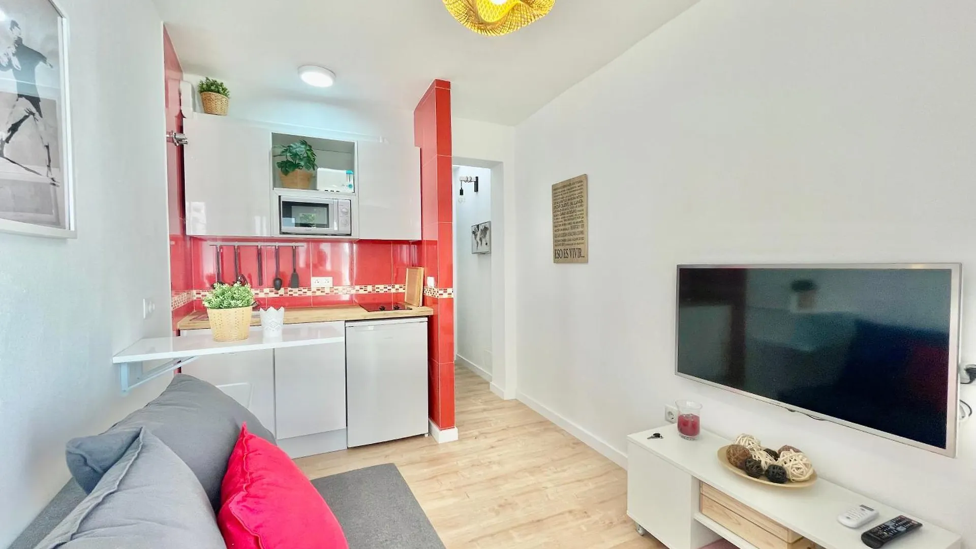 Lafrenchtouch - Coqueto Apartamento Con Terraza Apartment Benalmadena