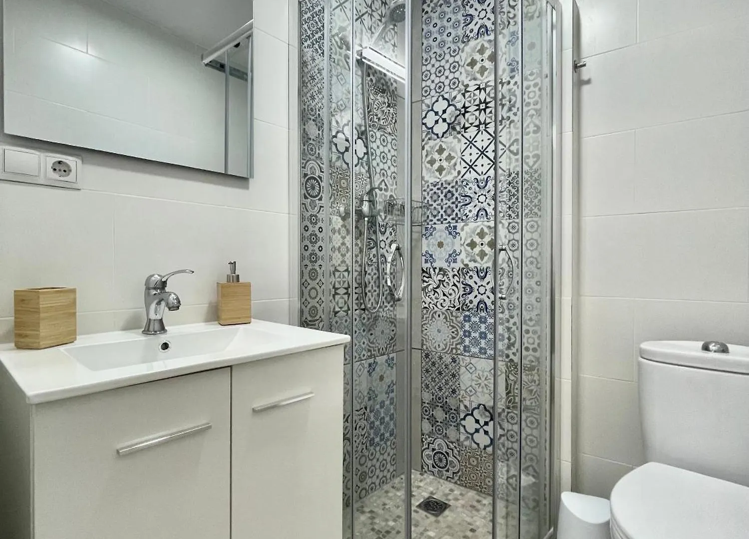 Lafrenchtouch - Coqueto Apartamento Con Terraza Apartment Benalmadena 0*,  Spain
